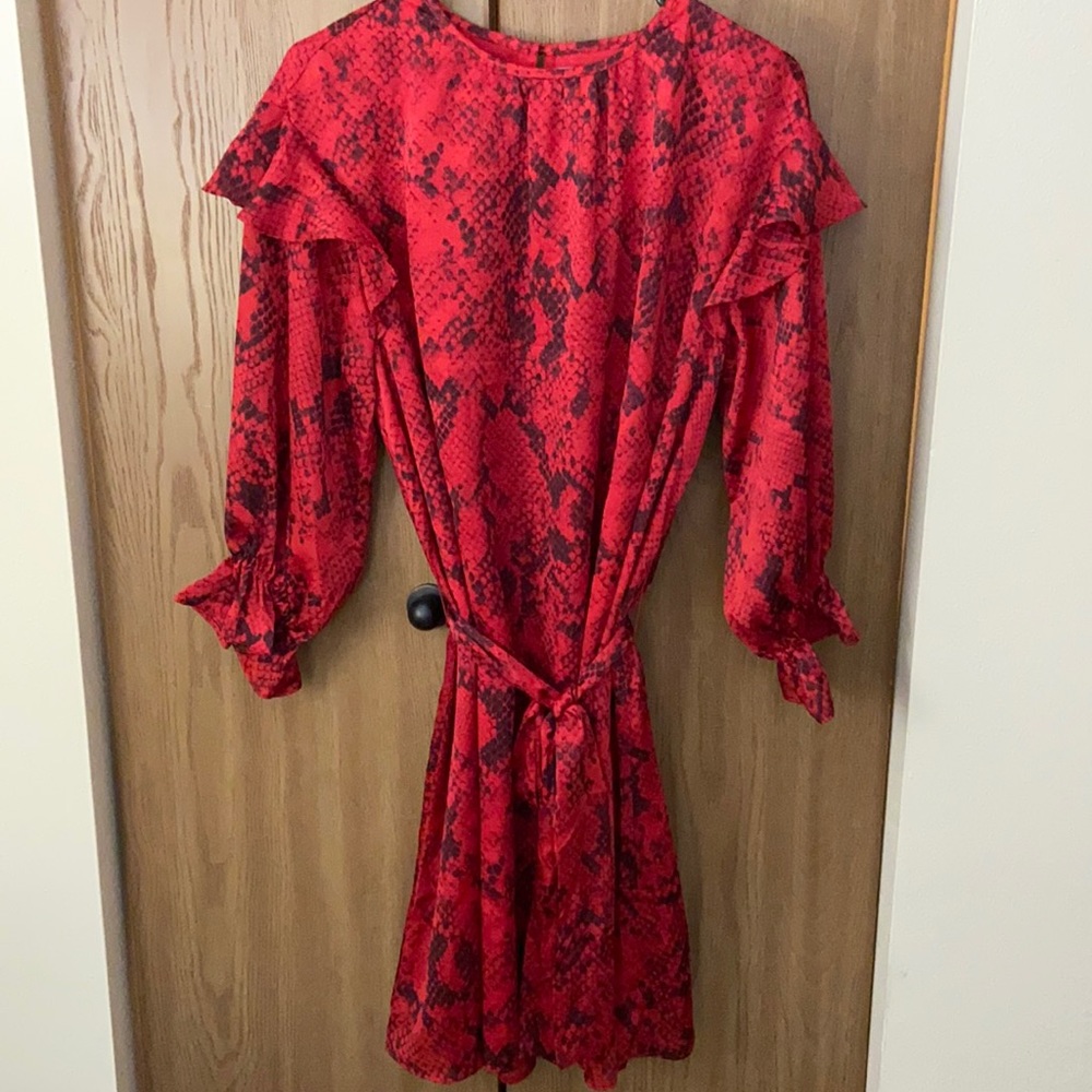 Petite Python Print Tie Waist Flare Dress